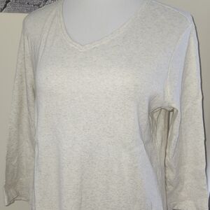 Chico's Oatmeal Beige 3/4 Sleeve V-Neck Top